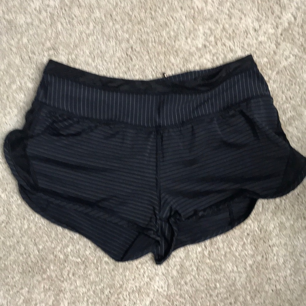 *PRICE DROP* Lulu Running Shorts